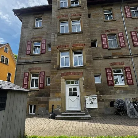 Апартаменты Stilvoll Wohnen Im Modernen Altbau - Zentrale Lage Крайльсхайм